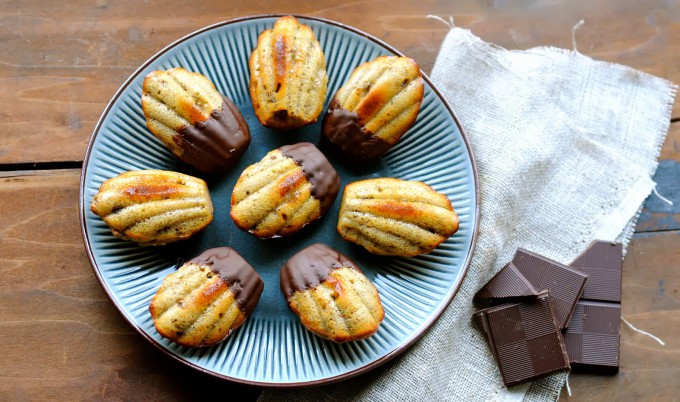 Madeleine cakes