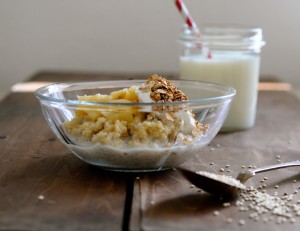 Quinoa Porridge with Applesauce | Healthy Breakfast Recipes | www.karlasnordickitchen.com