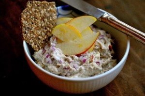 Mackerel Salad with Apple & Red Onion | www.karlasnordickitchen.com