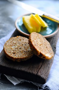 Low carb bread rolls | www.karlasnordickitchen.com