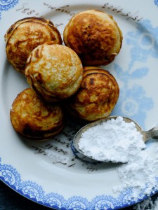 Danish round pancakes for christmas | www.karlasnordickitchen.com