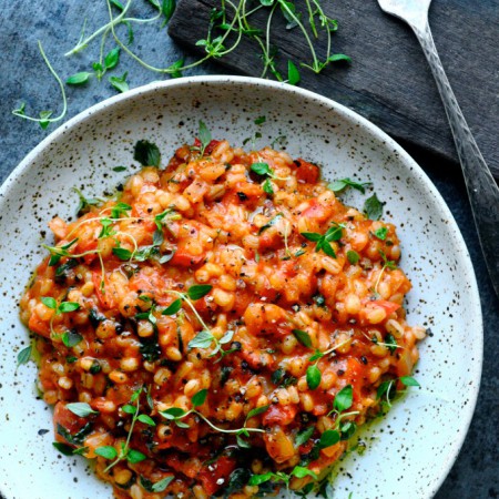 Pearl barley risotto with tomato | www.karlasnordickitchen.com