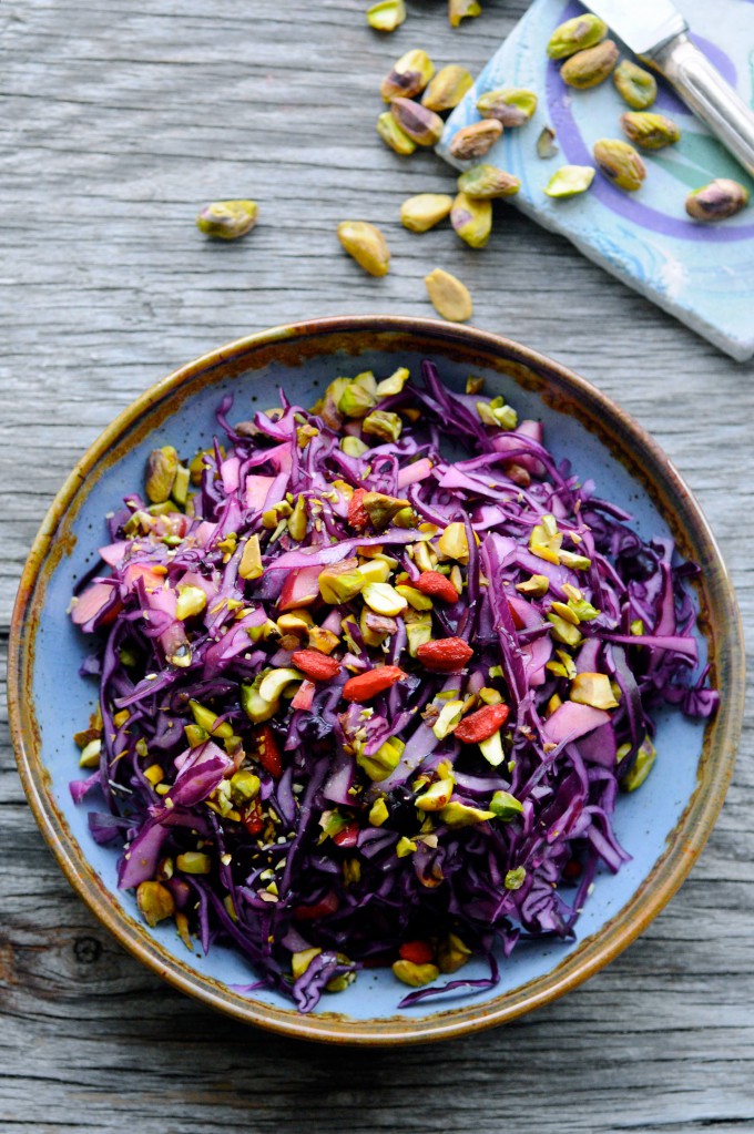 Red cabbage salad with ginger | www.karlasnordickitchen.com