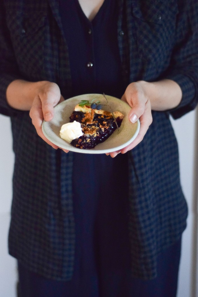 Ricotta toast with wild blueberries and pistachios