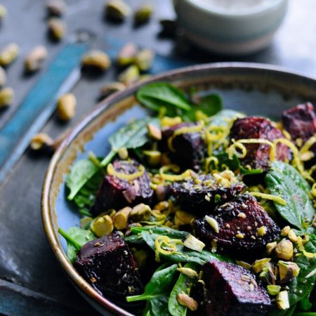 Baked beetroot salad