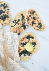 Easy skillet flatbread with nettles